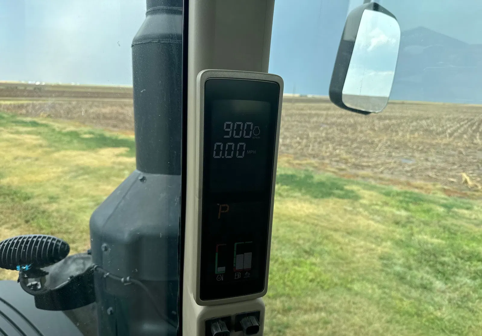 2015 John Deere 8320R