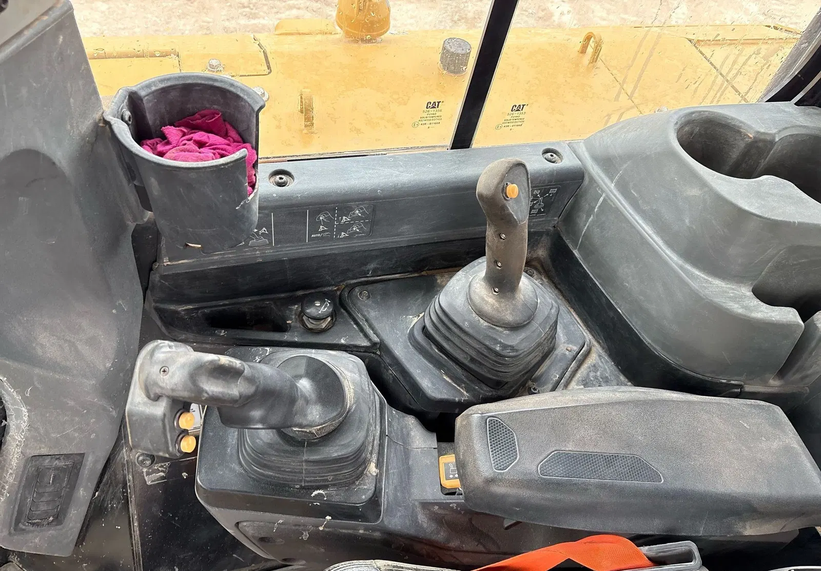 2020 Caterpillar D6