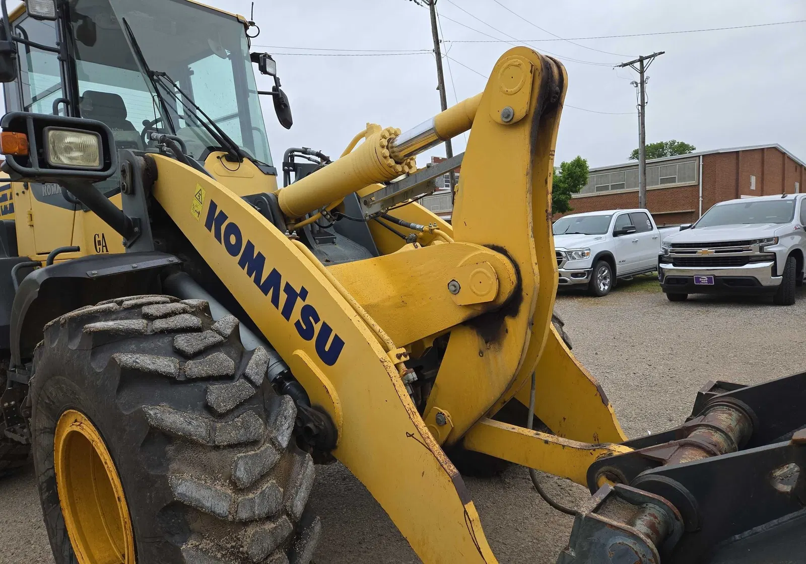 2015 Komatsu WA320-7