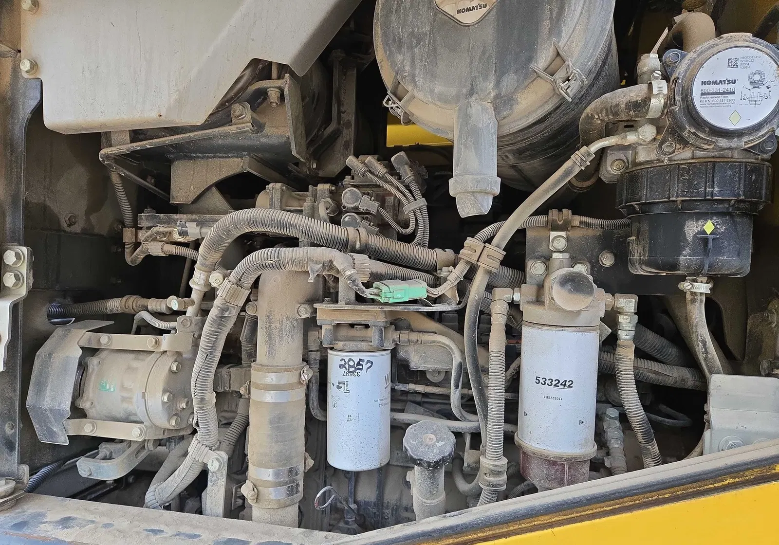 2015 Komatsu WA320-7