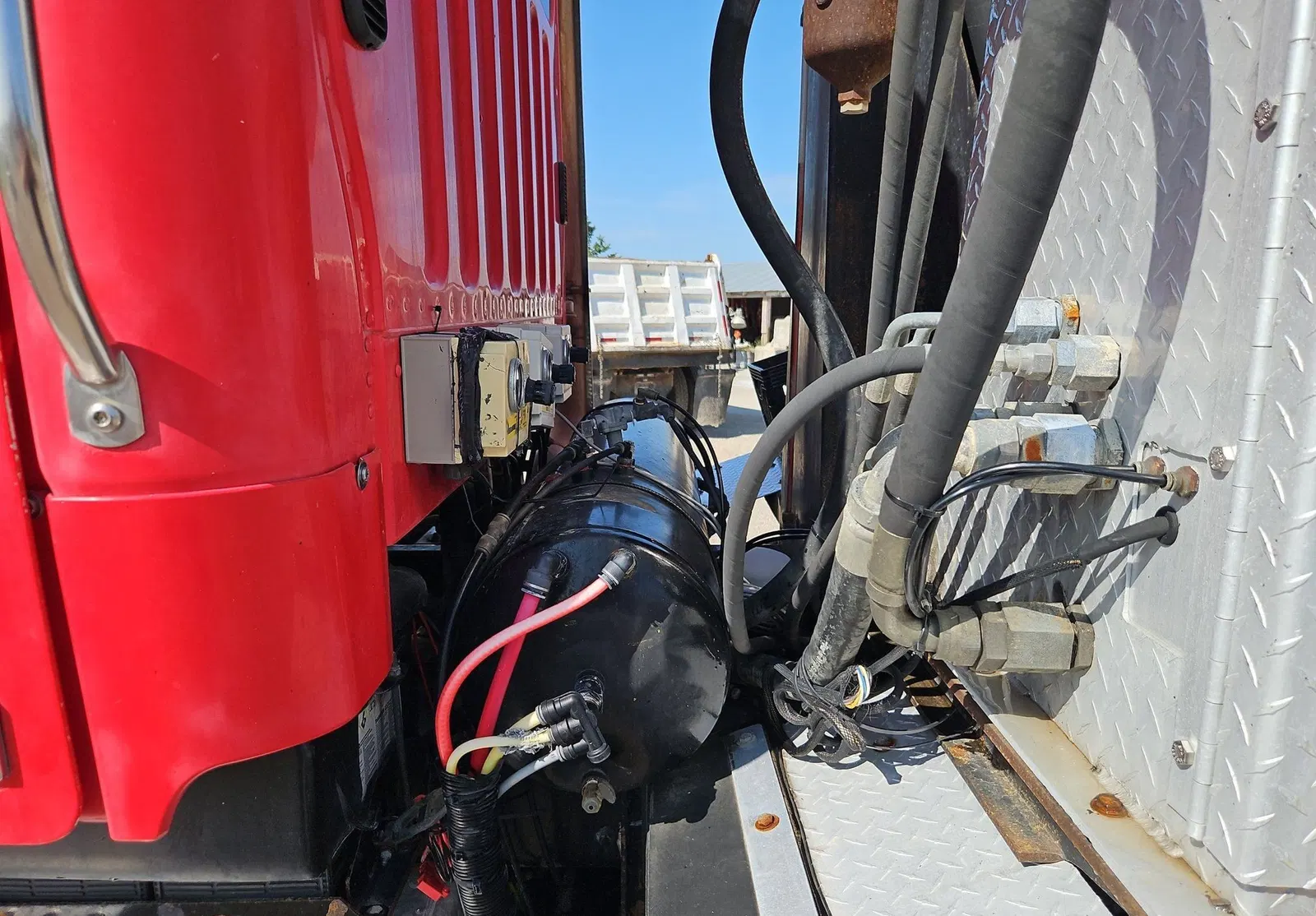 2012 Freightliner 114SD
