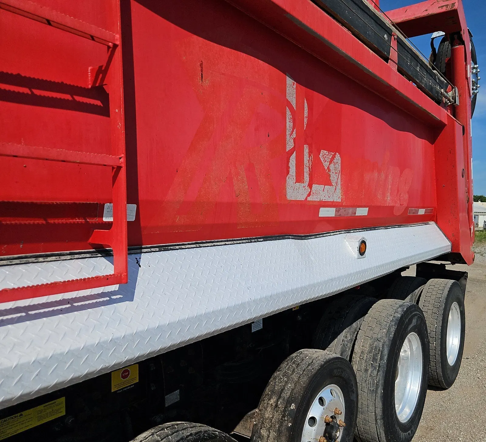 2012 Freightliner 114SD