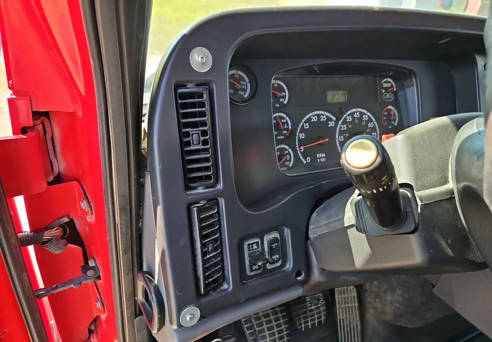 2012 Freightliner 114SD