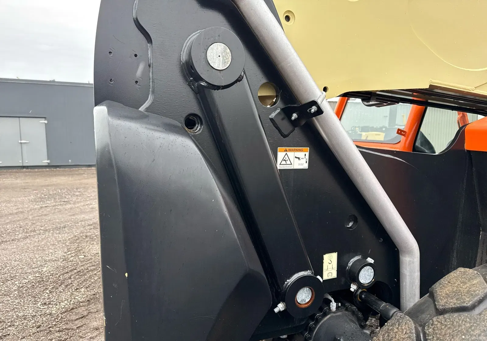 2019 JLG 1255