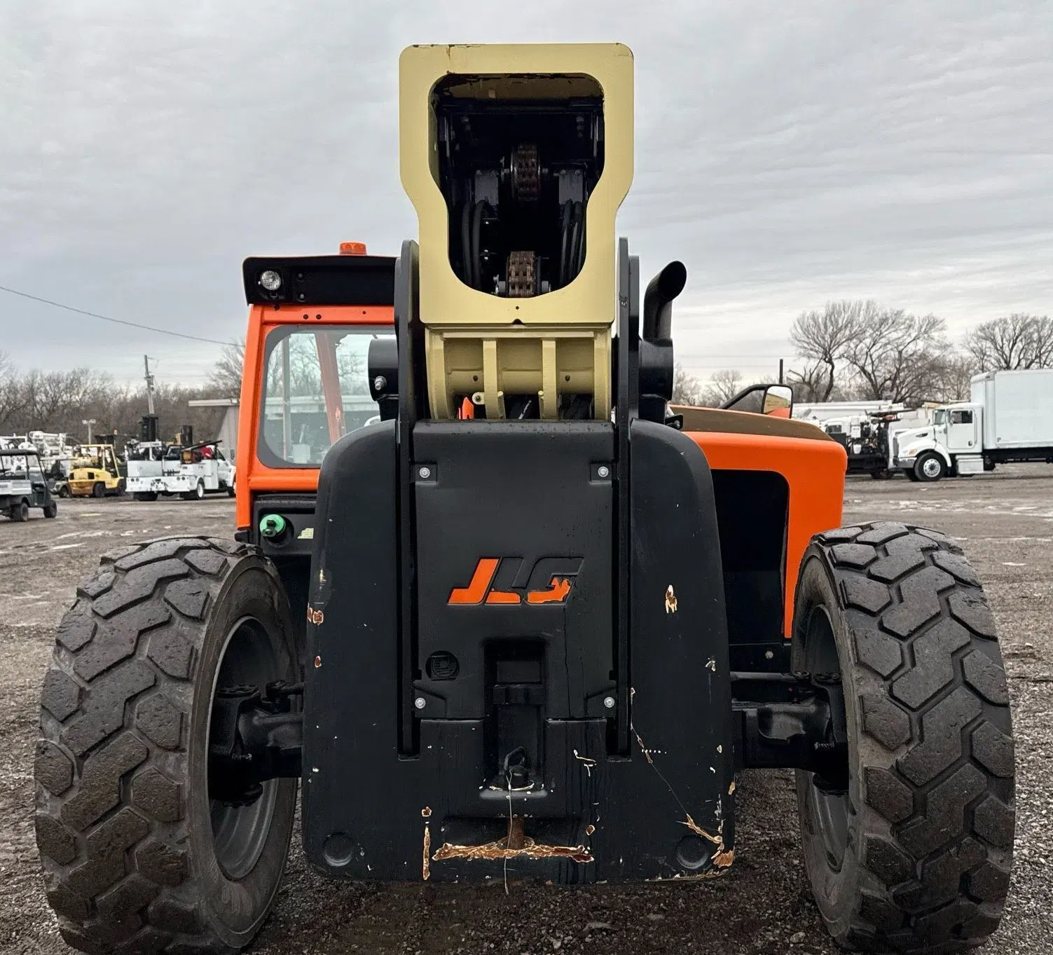 2019 JLG 1255