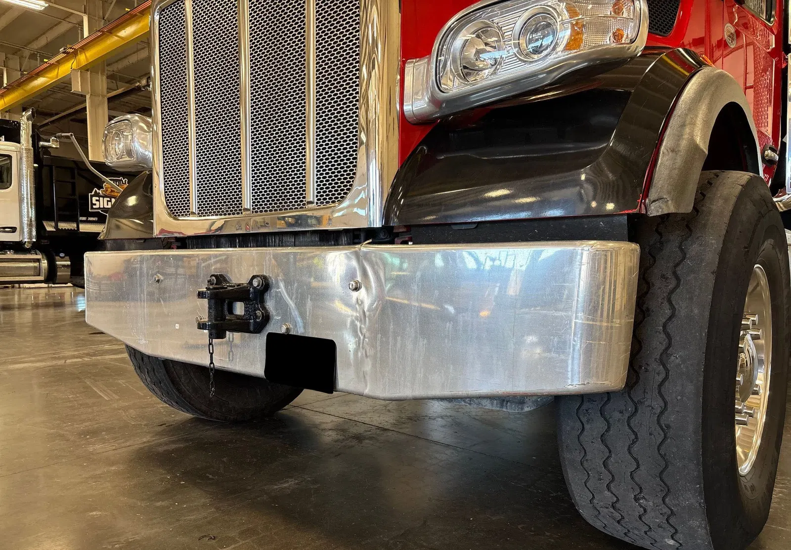 2025 Peterbilt 567