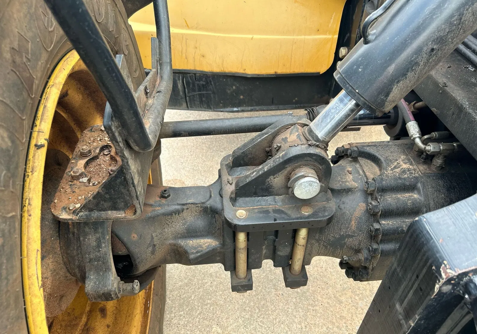 2012 Caterpillar TL943