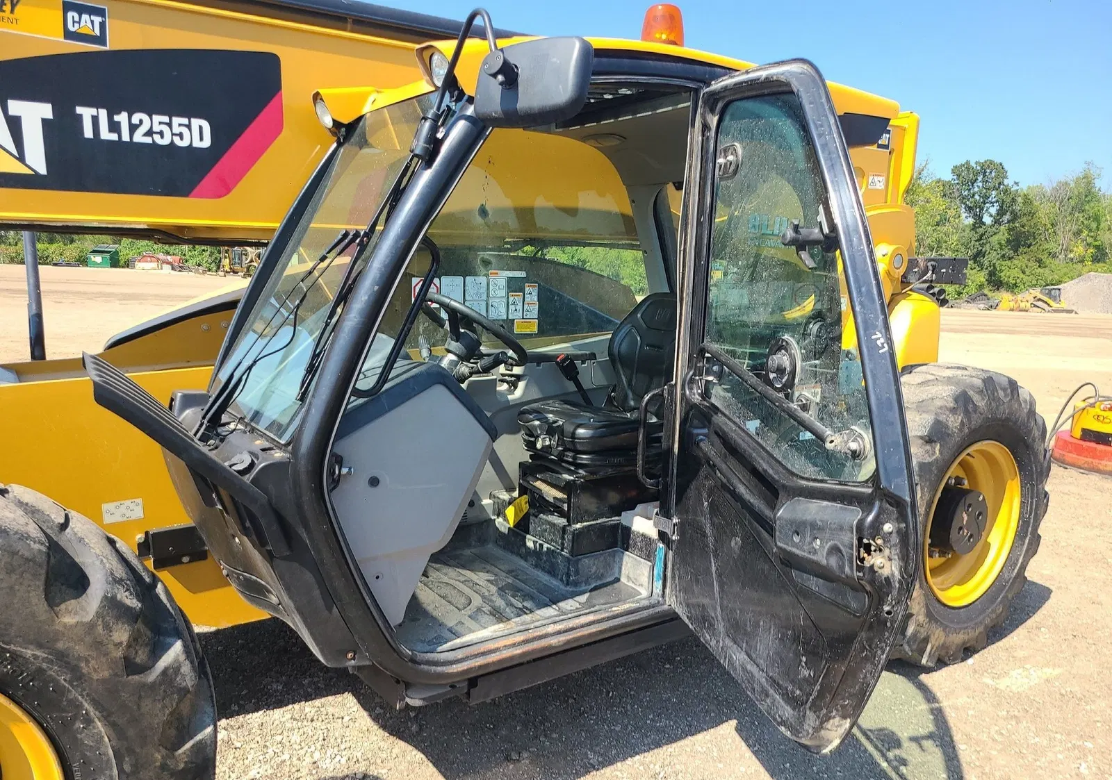 2017 Caterpillar TL1255D