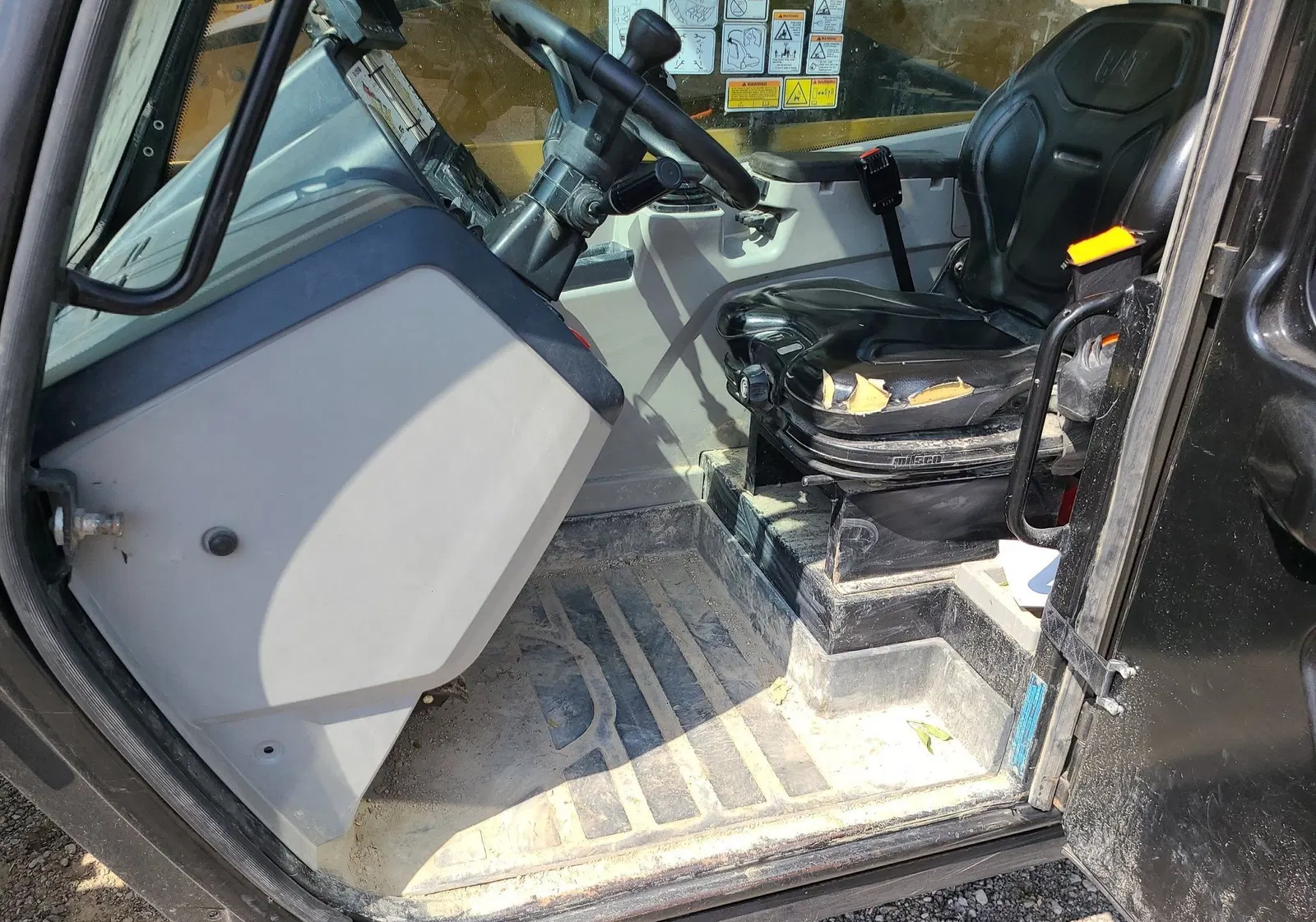 2017 Caterpillar TL1255D