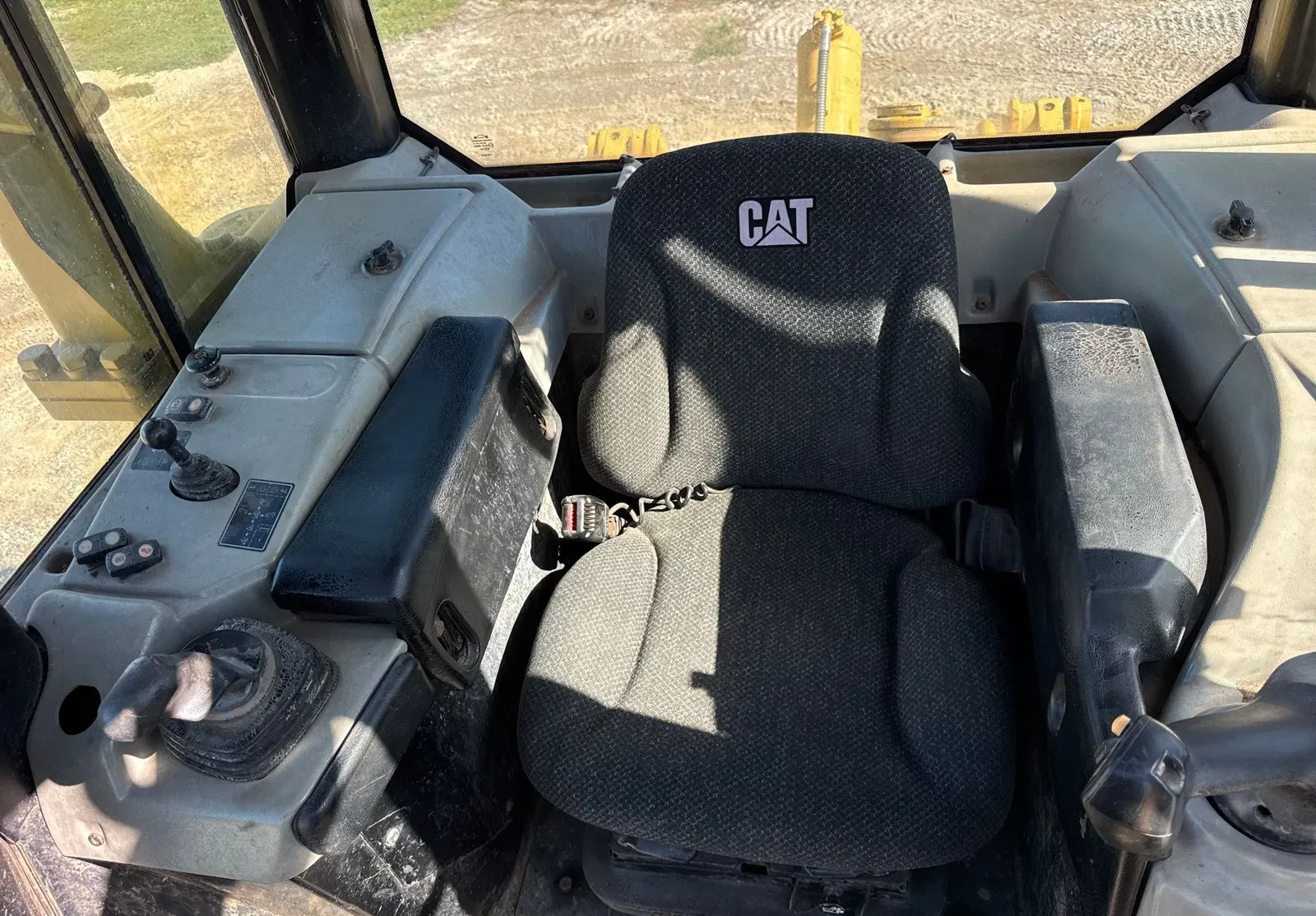 2017 Caterpillar D6N