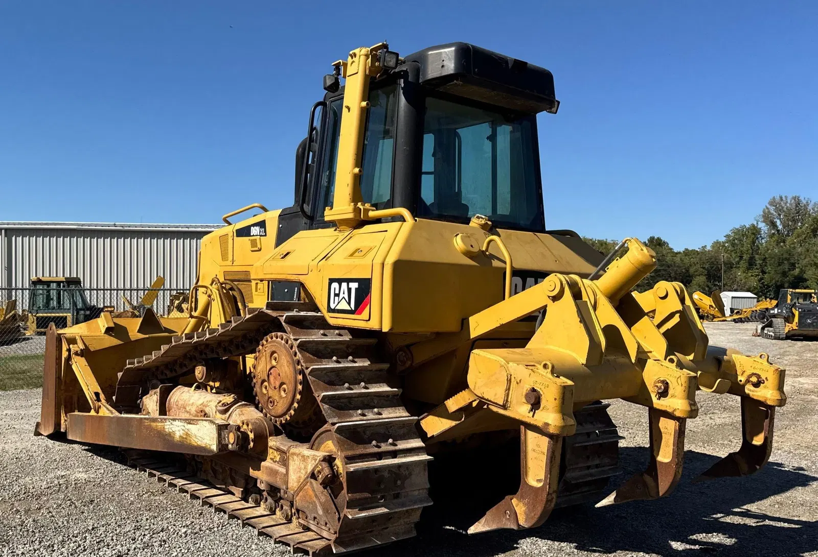 2017 Caterpillar D6N