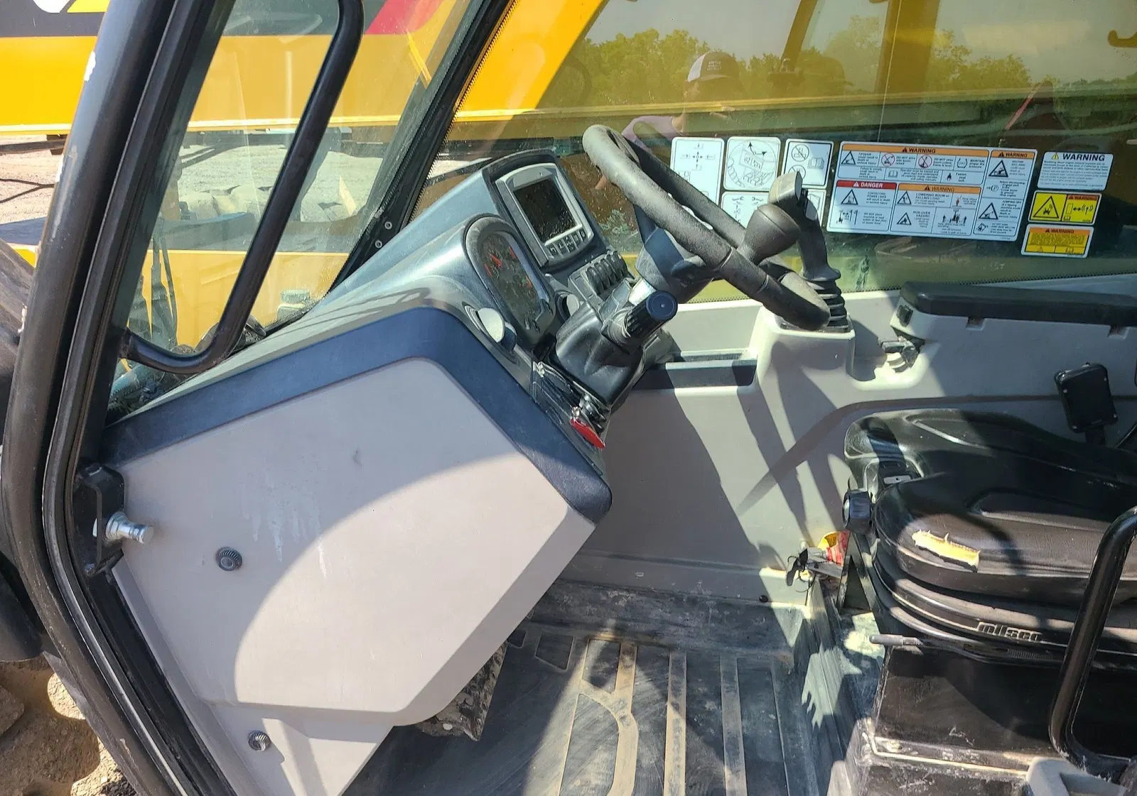 2018 Caterpillar TL1255D