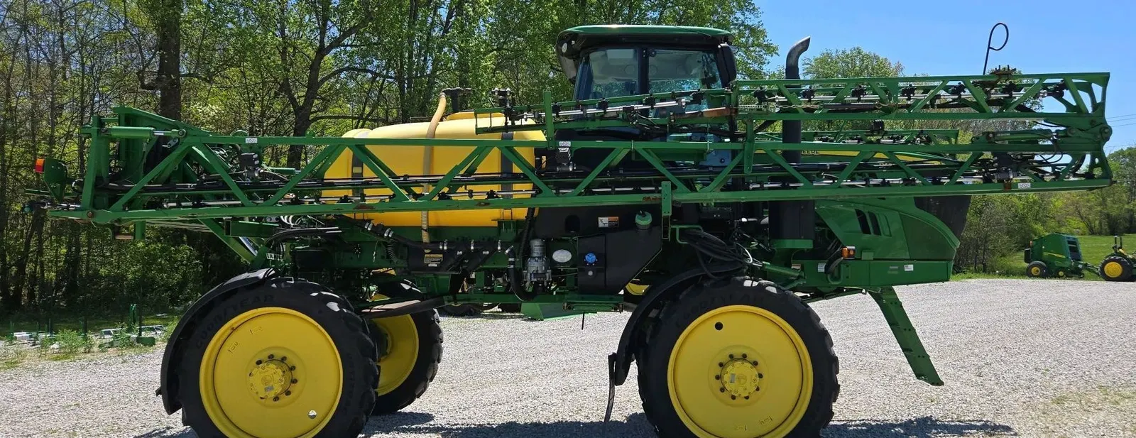 2021 John Deere R4023