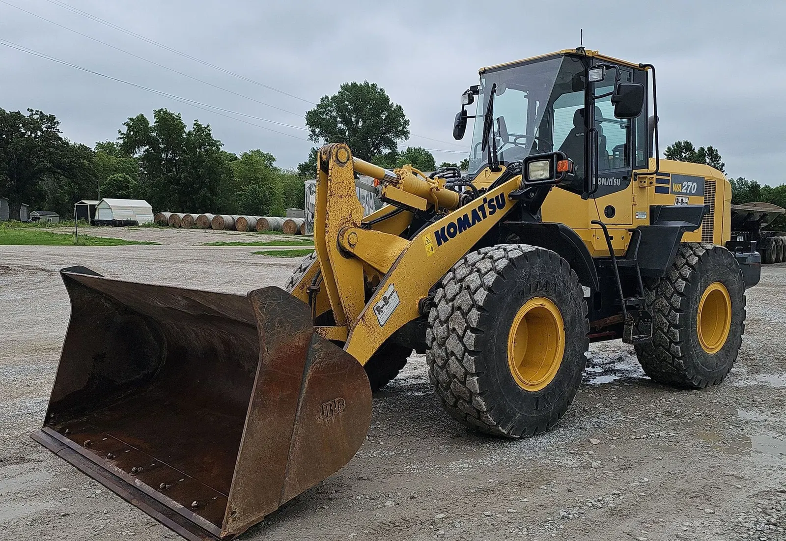 2016 Komatsu WA270-7