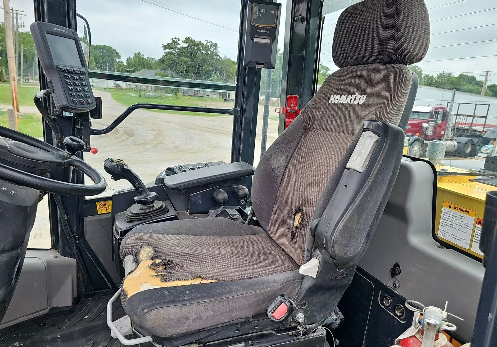 2016 Komatsu WA270-7