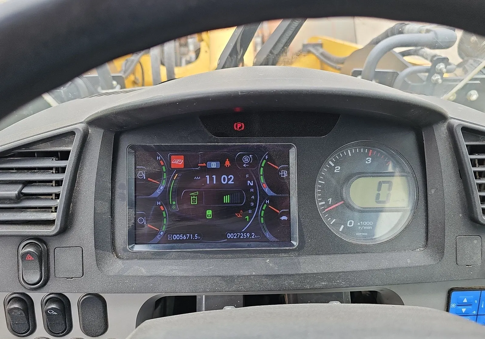 2016 Komatsu WA270-7