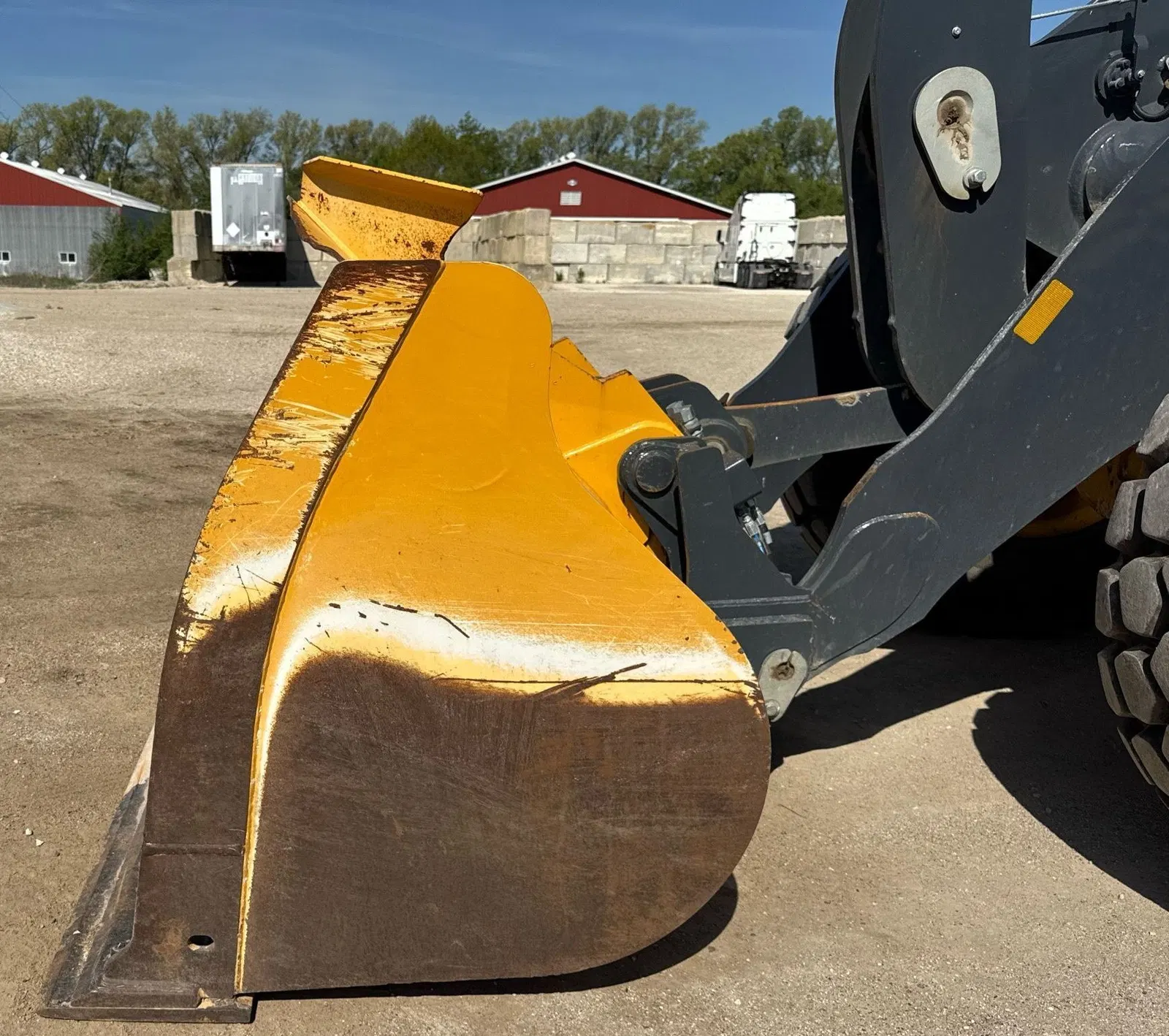 2023 John Deere 524P