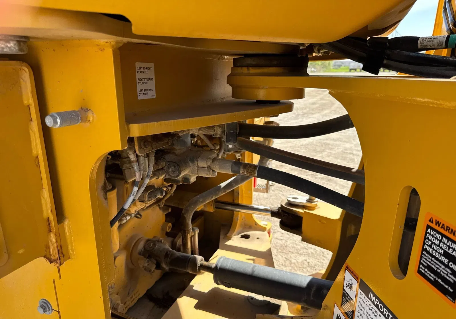 2023 John Deere 524P
