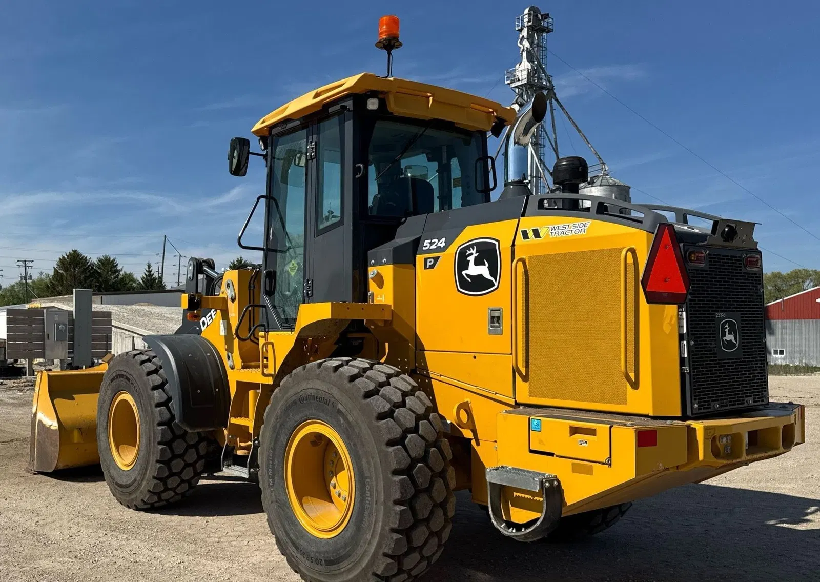 2023 John Deere 524P