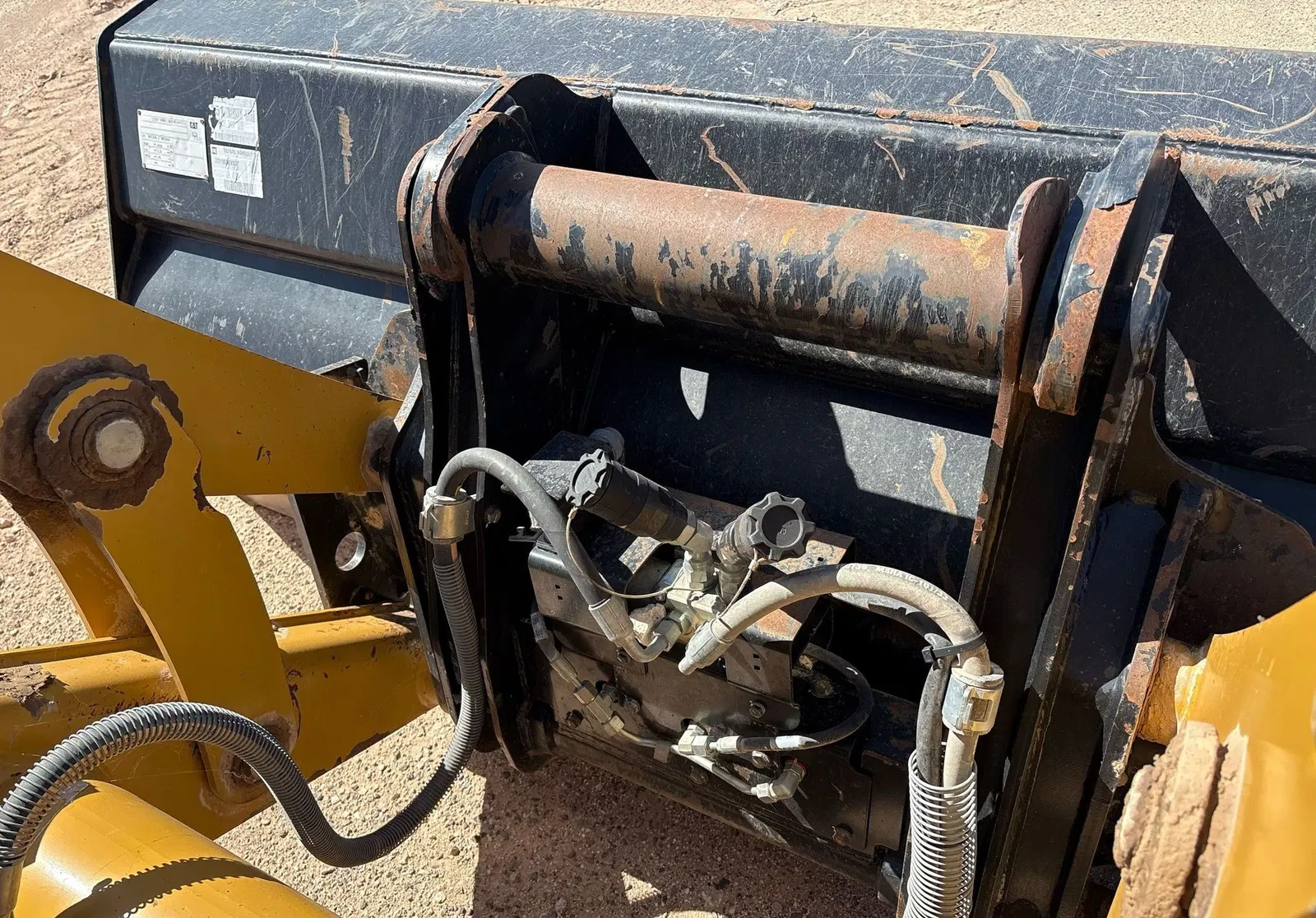 2019 Caterpillar 420F2