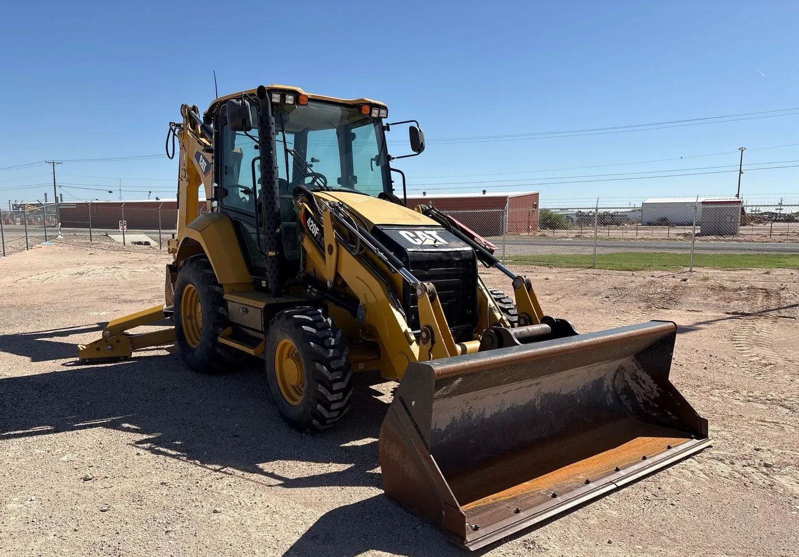 2019 Caterpillar 420F2