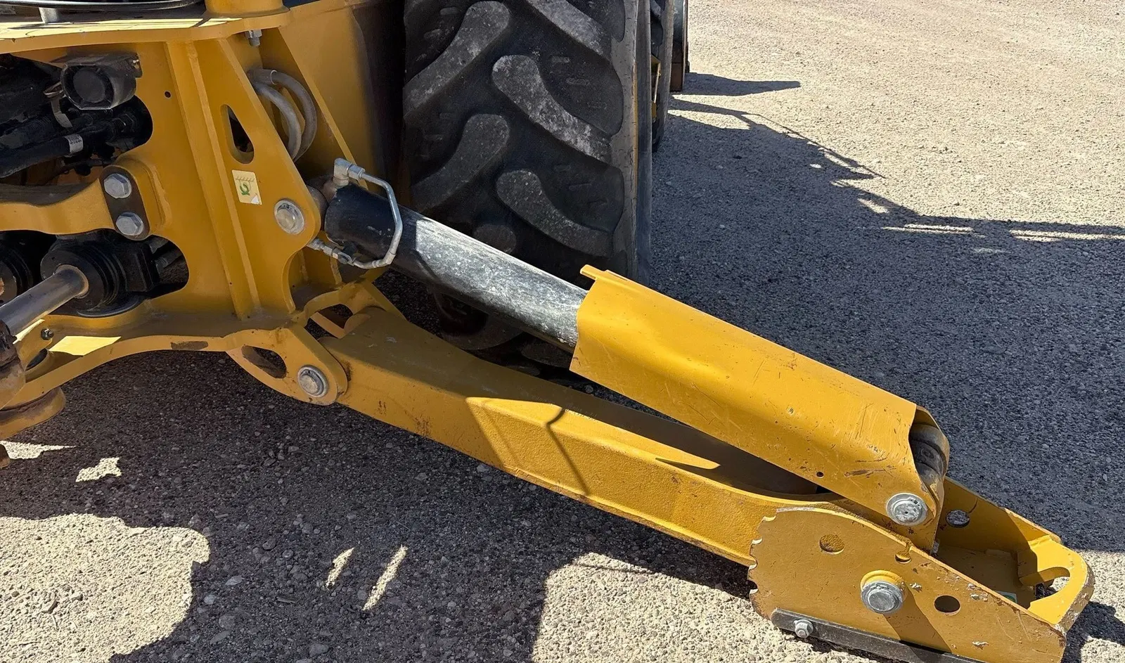 2019 Caterpillar 420F2