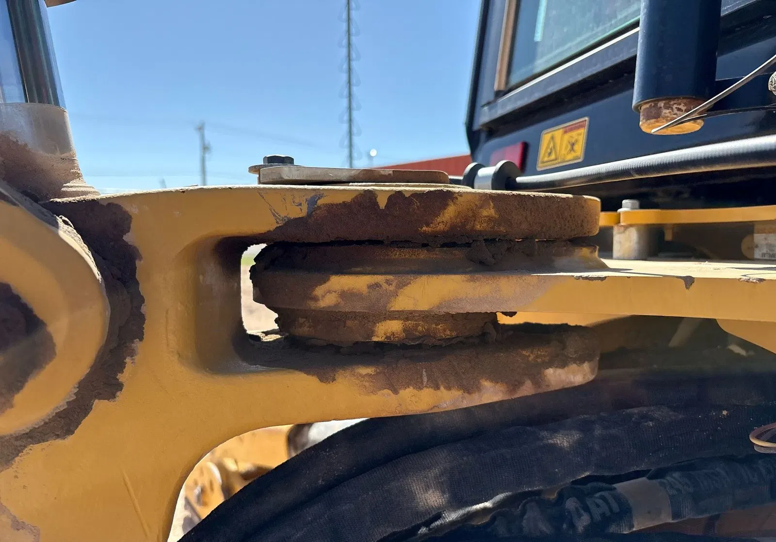 2019 Caterpillar 420F2