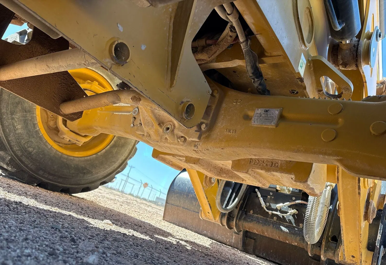 2019 Caterpillar 420F2