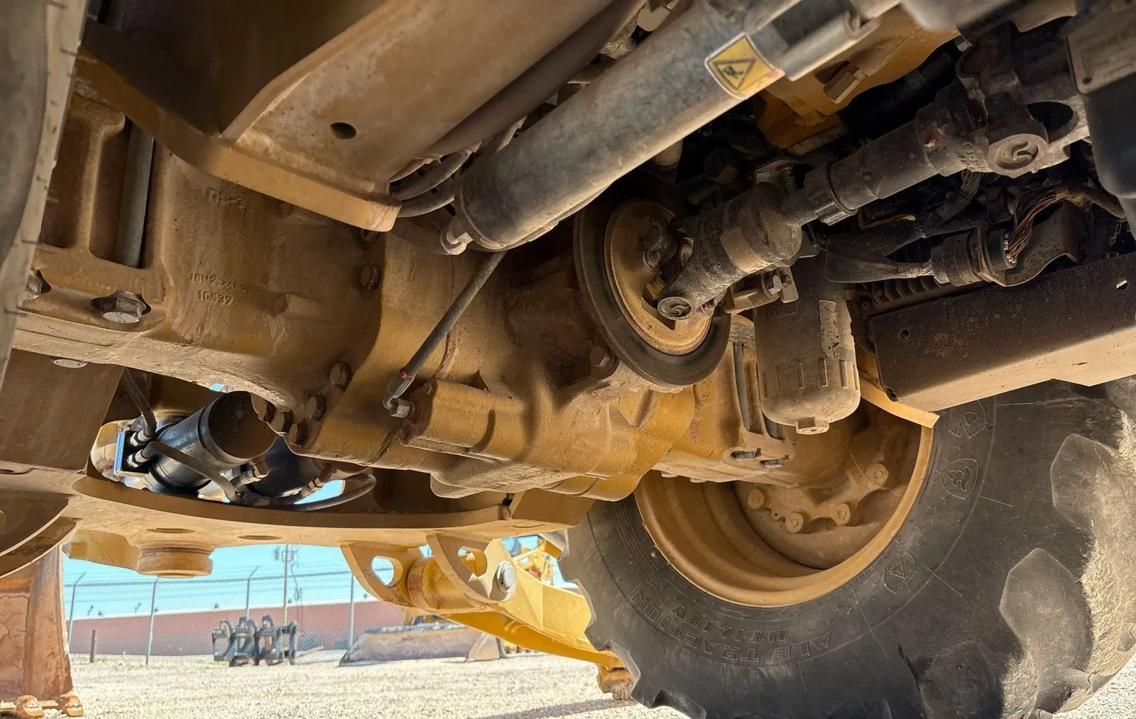 2019 Caterpillar 420F2