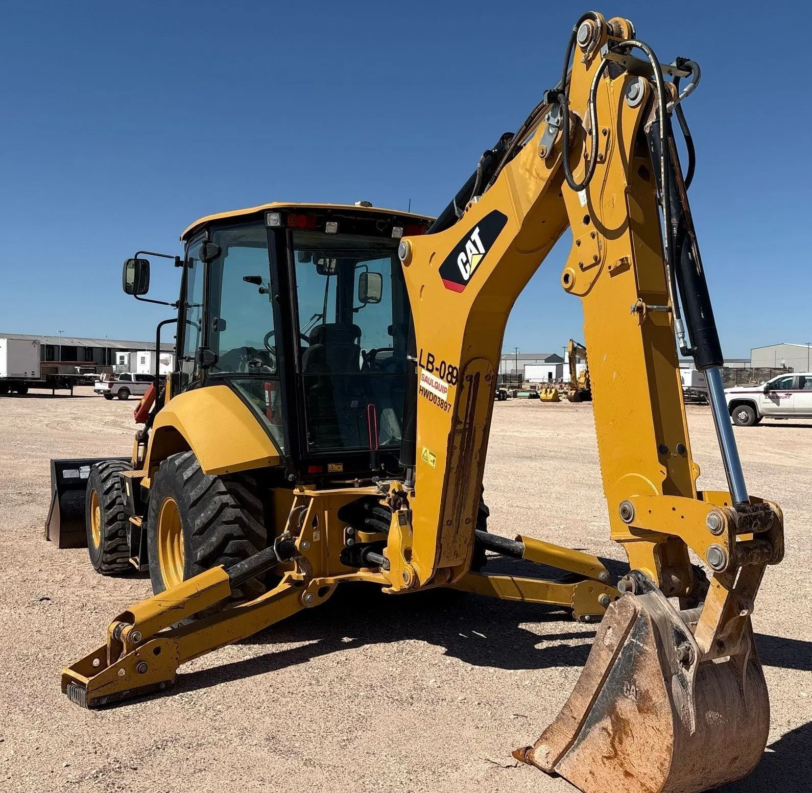2019 Caterpillar 420F2