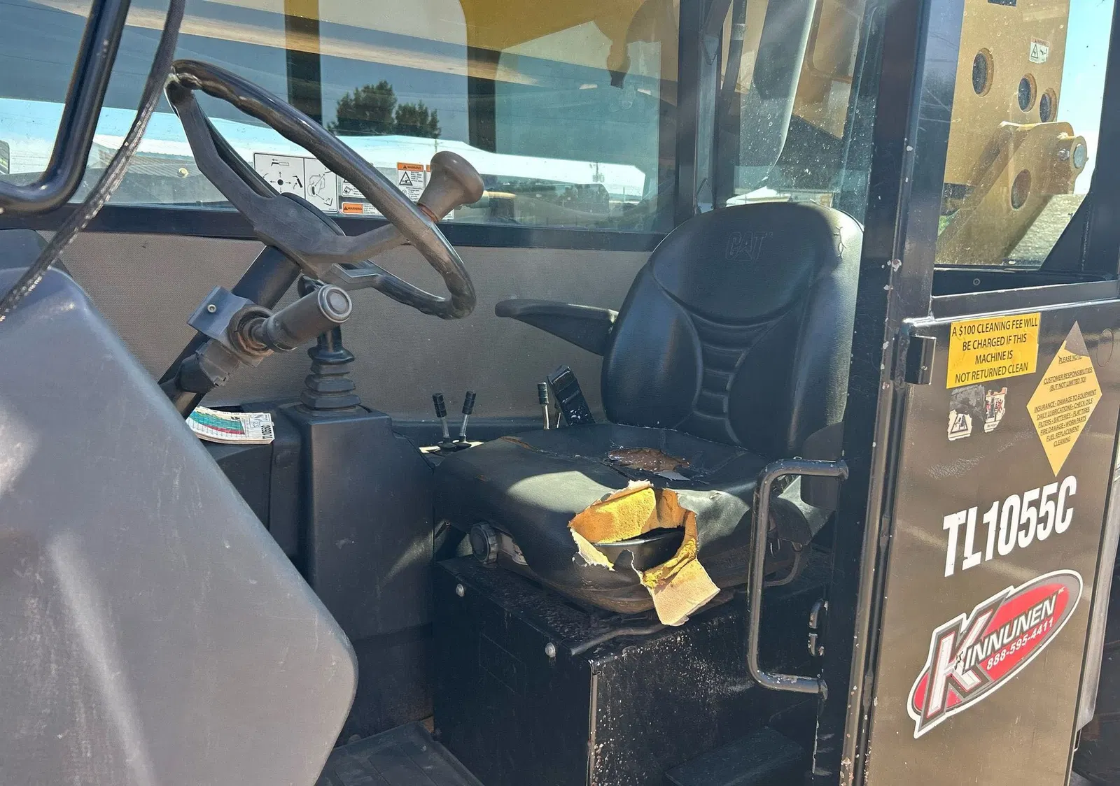 2013 Caterpillar TL1055C