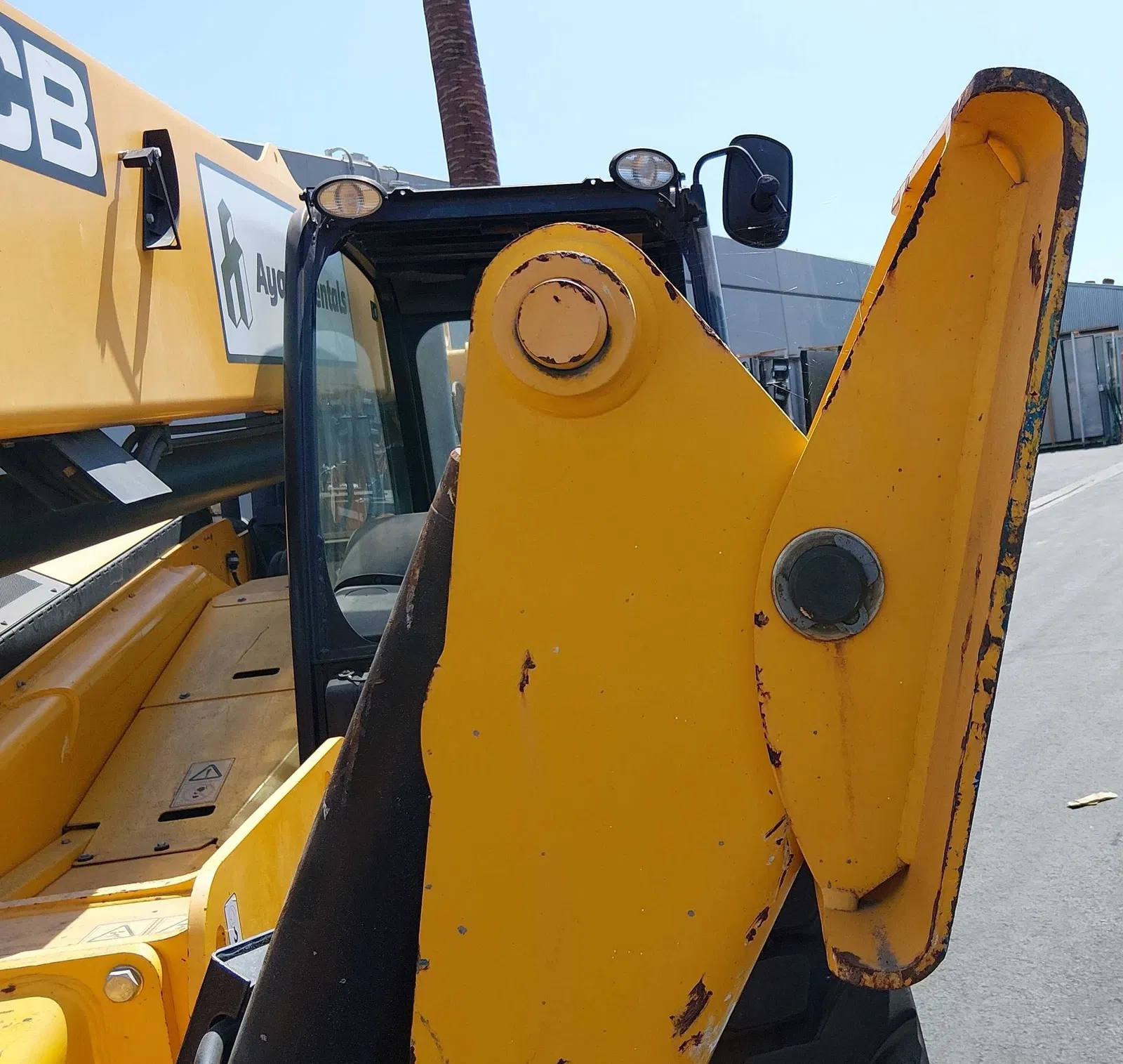 2020 JCB 510.56