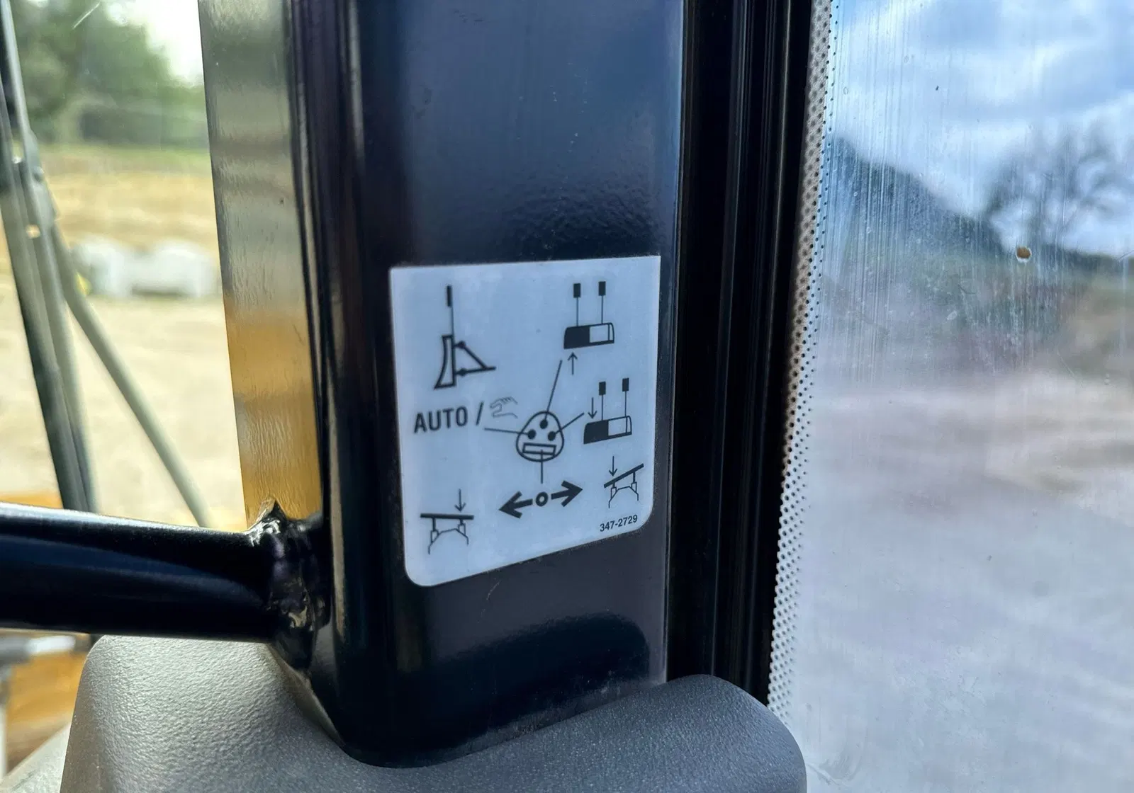 2018 Caterpillar D6K2