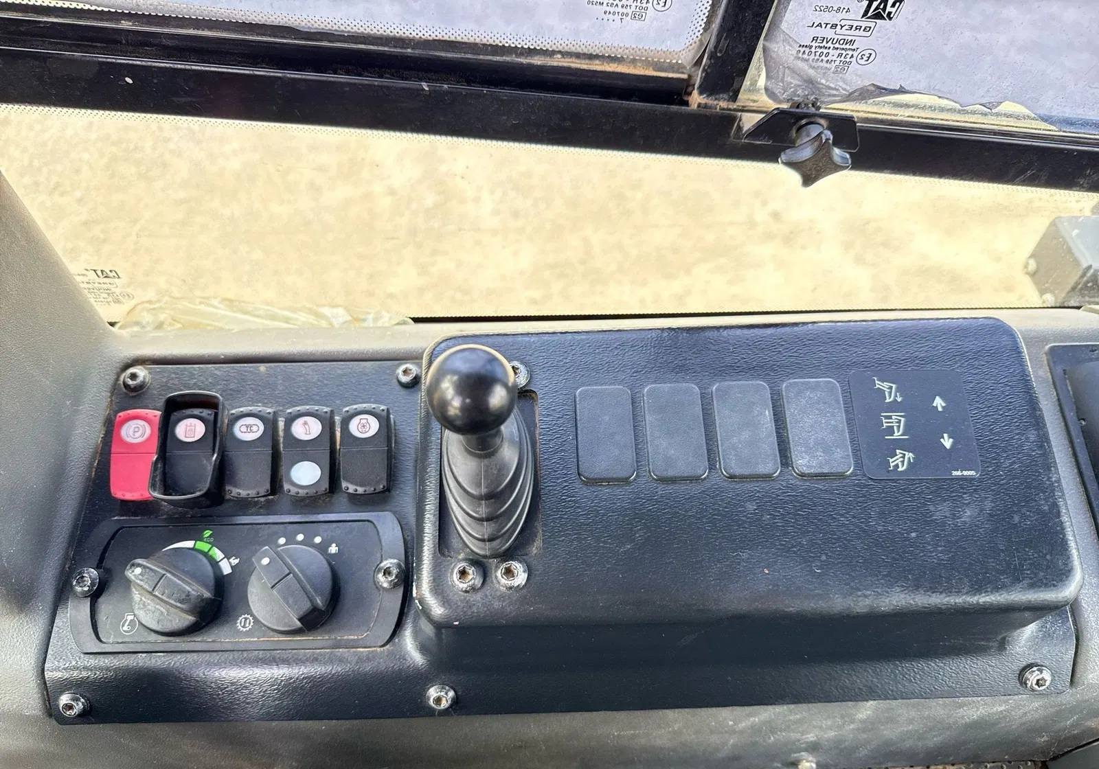 2018 Caterpillar D6K2