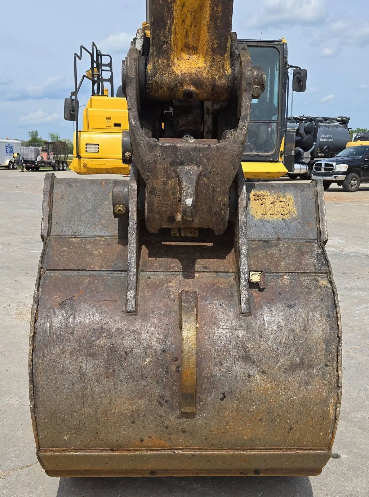 2020 Komatsu PC360LC-11