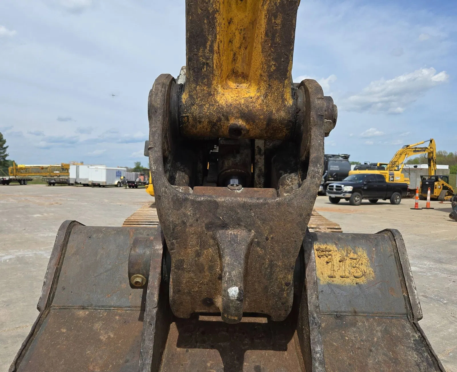 2020 Komatsu PC360LC-11
