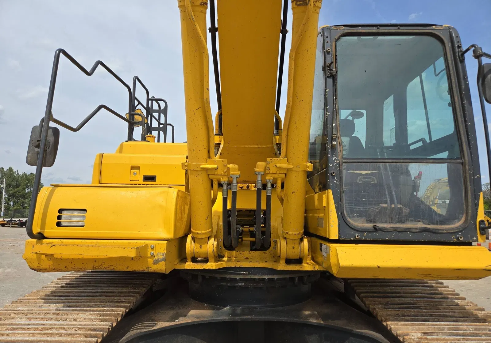 2020 Komatsu PC360LC-11