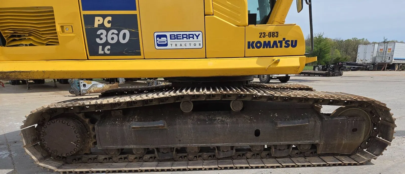 2020 Komatsu PC360LC-11