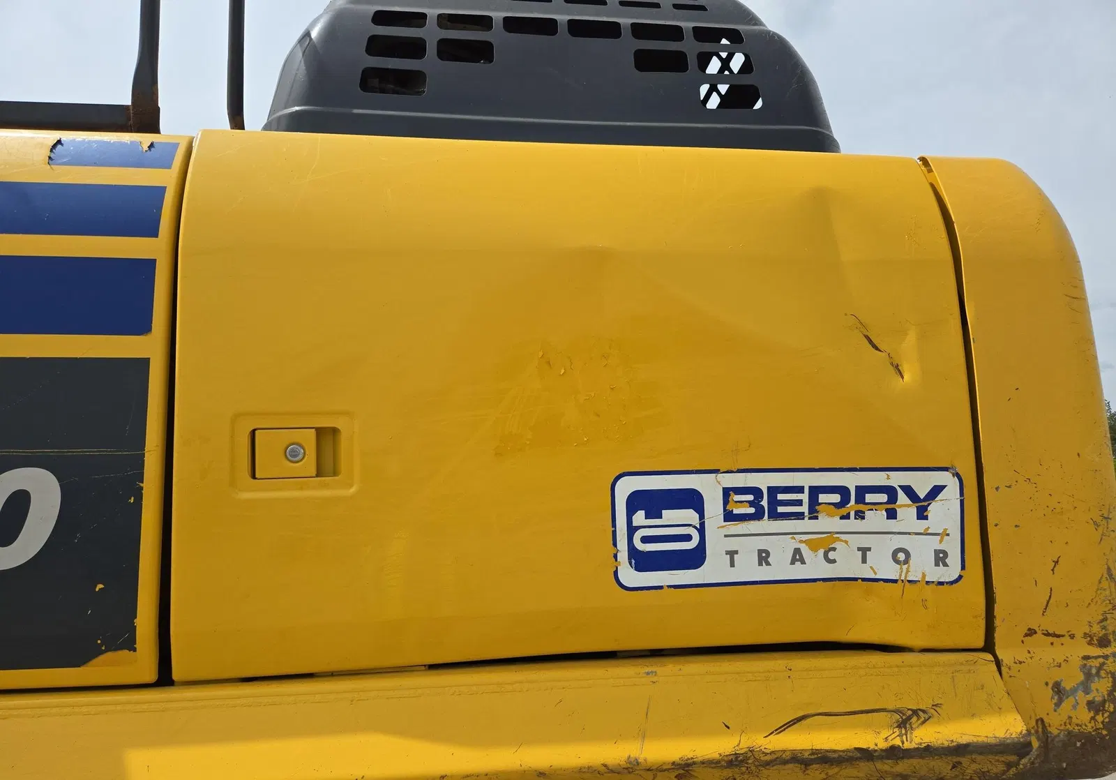 2020 Komatsu PC360LC-11