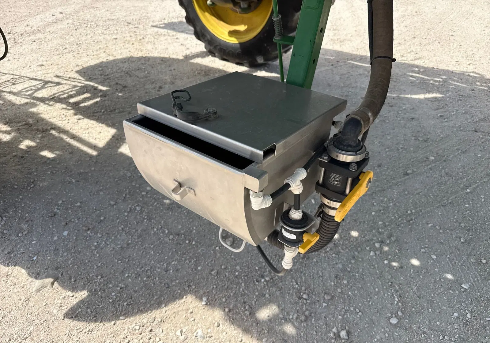 2022 John Deere 412R