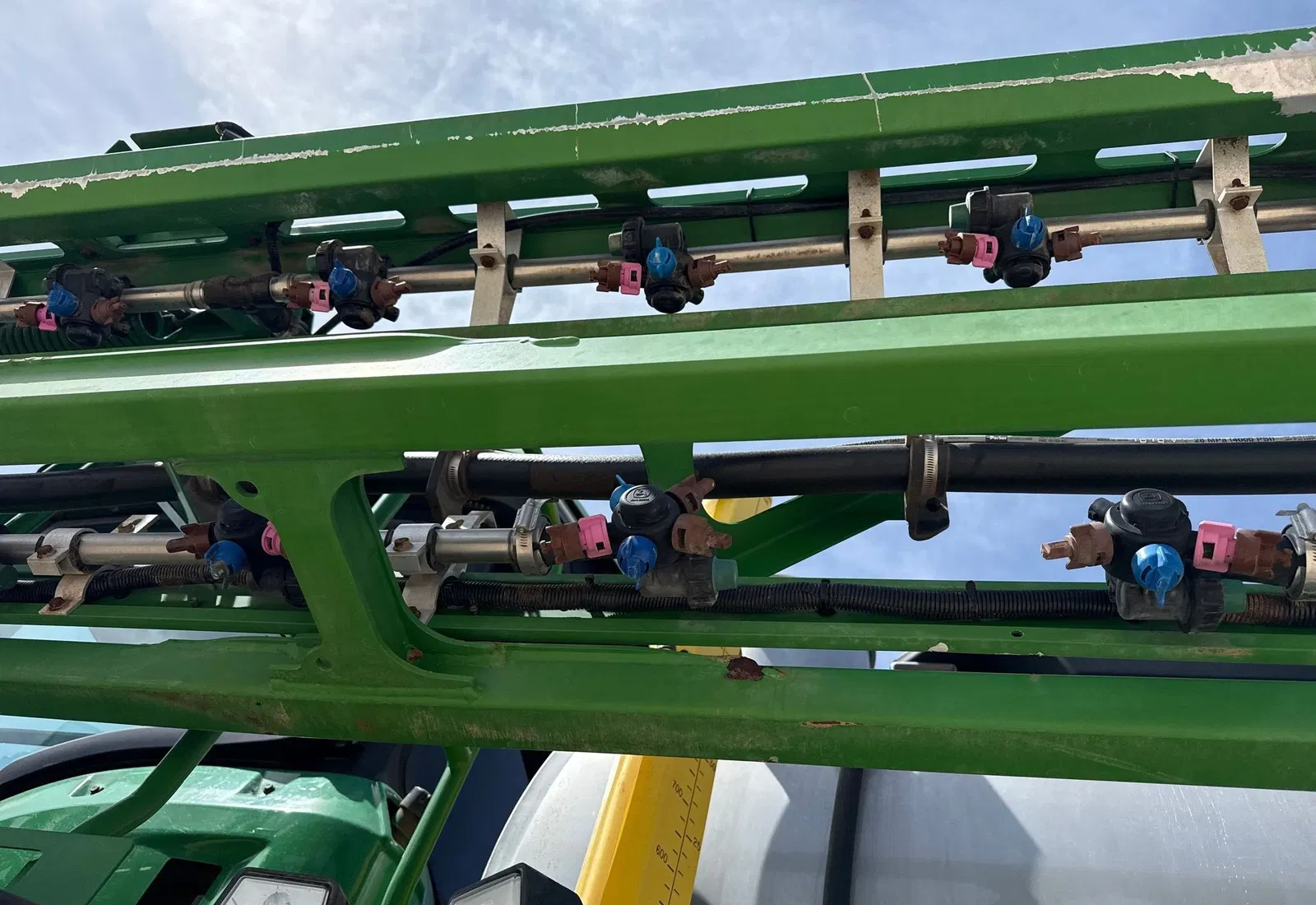 2022 John Deere 412R