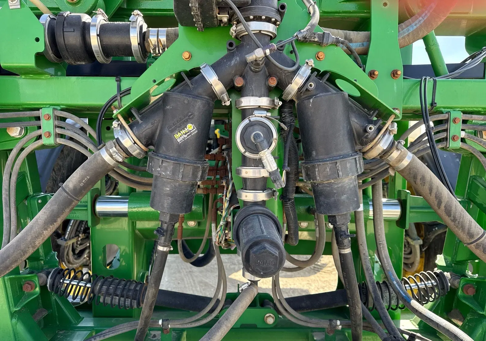 2017 John Deere R4045