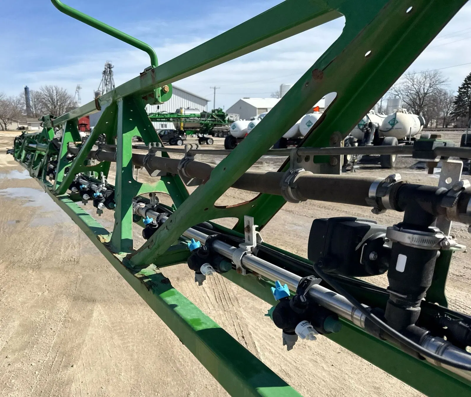 2017 John Deere R4045
