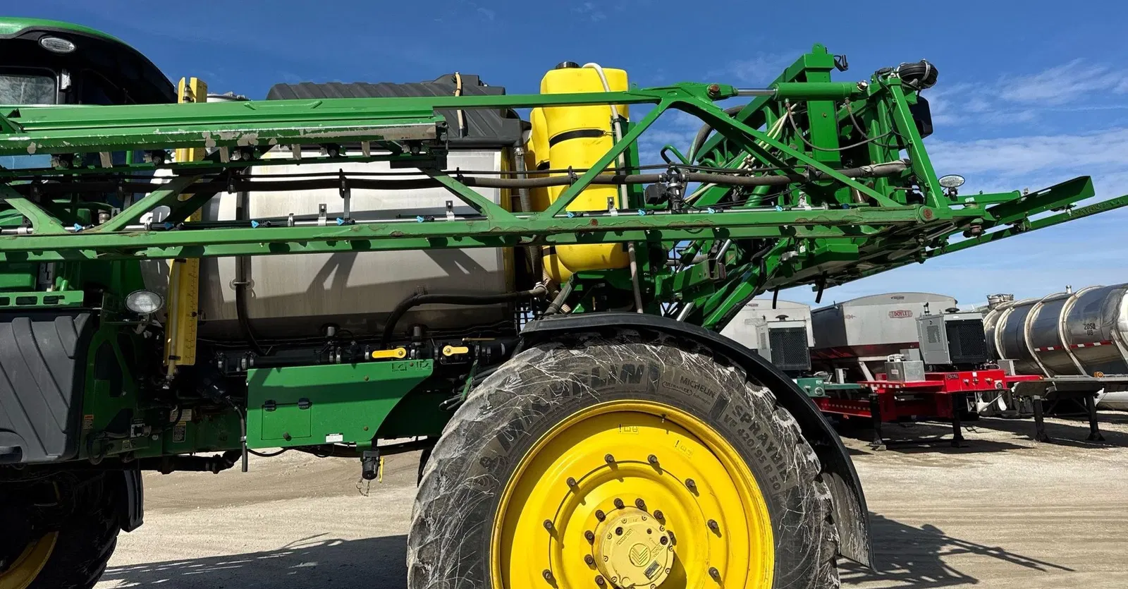 2017 John Deere R4045