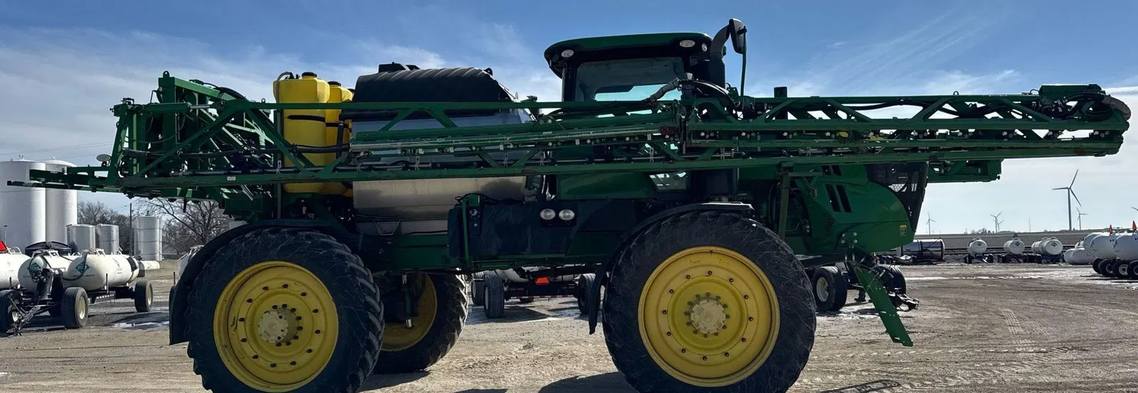 2017 John Deere R4045