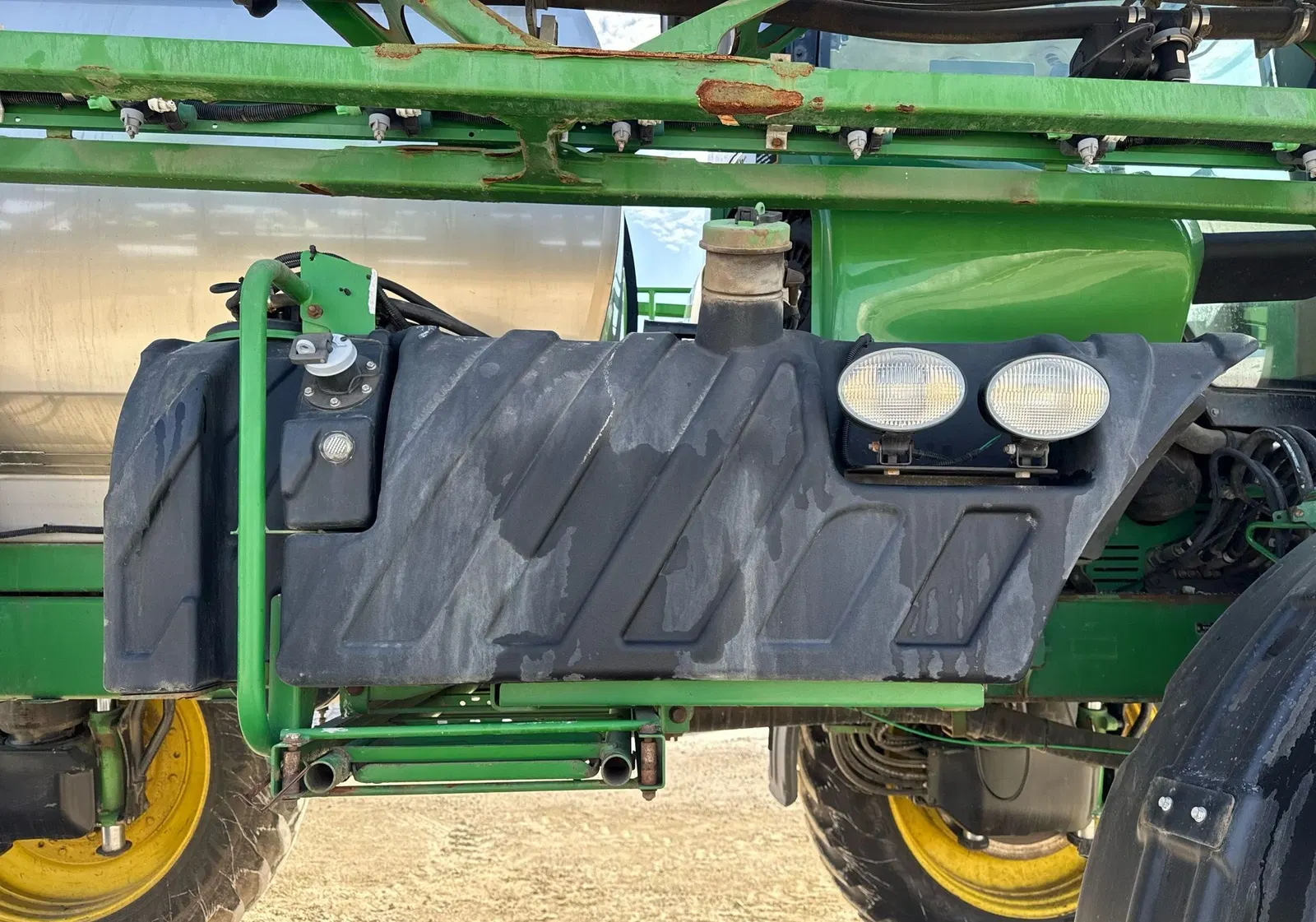 2017 John Deere R4045