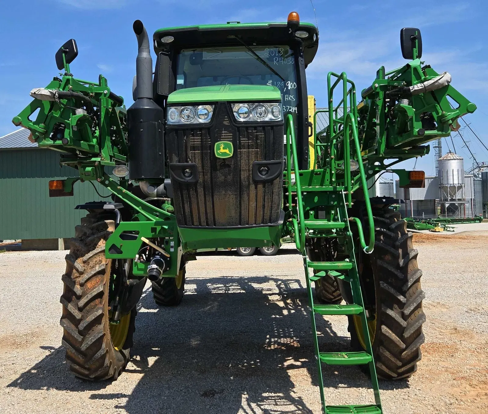 2018 John Deere R4038