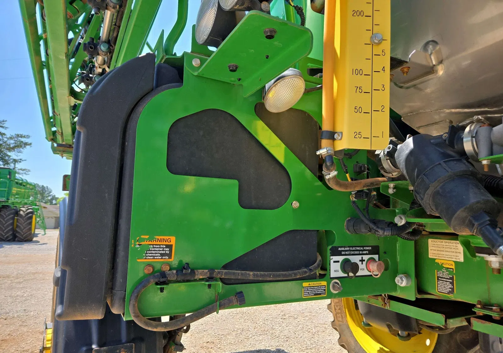 2018 John Deere R4038