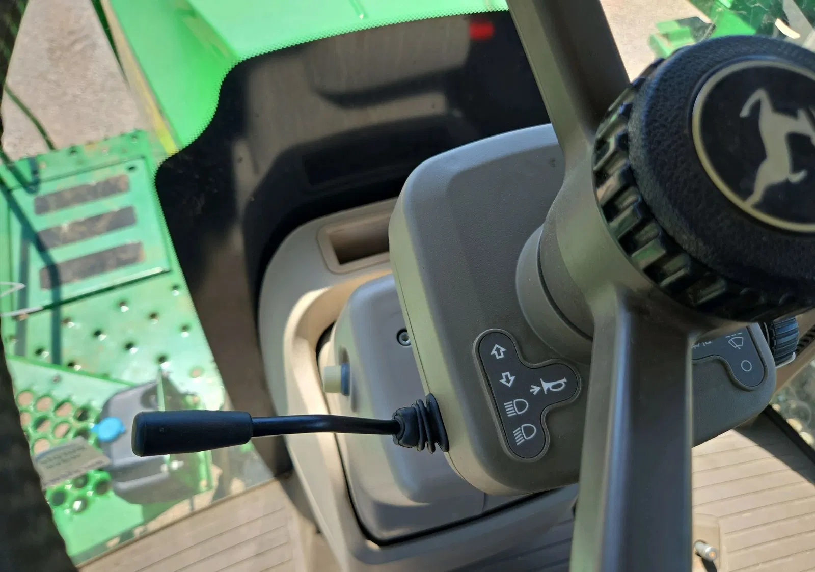 2018 John Deere R4038
