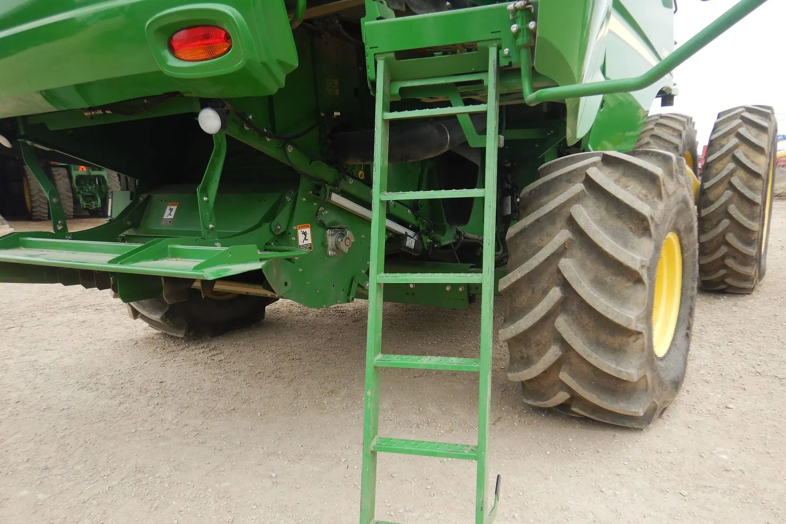 2017 John Deere S680S